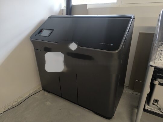 Photo Utilisé HP MJF 580 À vendre