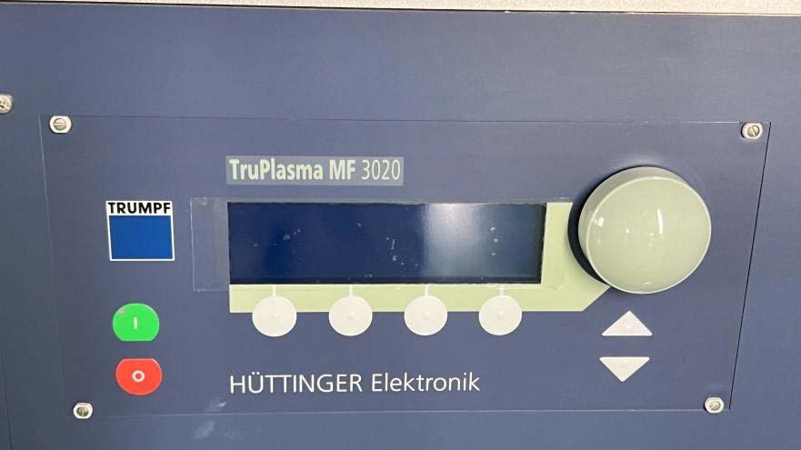 Foto Verwendet HUETTINGER TruPlasma MF 3020 Zum Verkauf