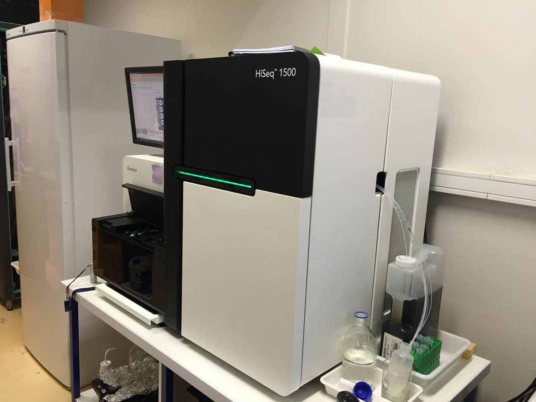 Photo Used ILLUMINA HiSeq 1500 For Sale