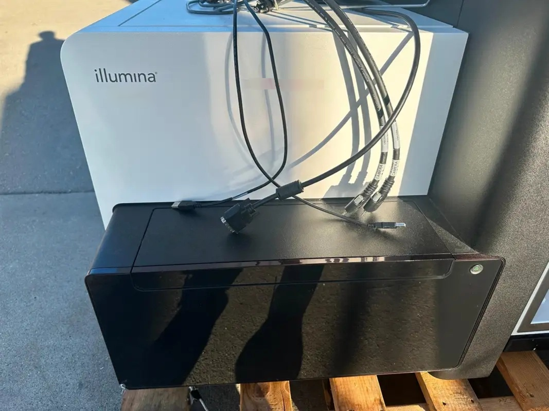 圖為 已使用的 ILLUMINA HiSeq 2000 待售
