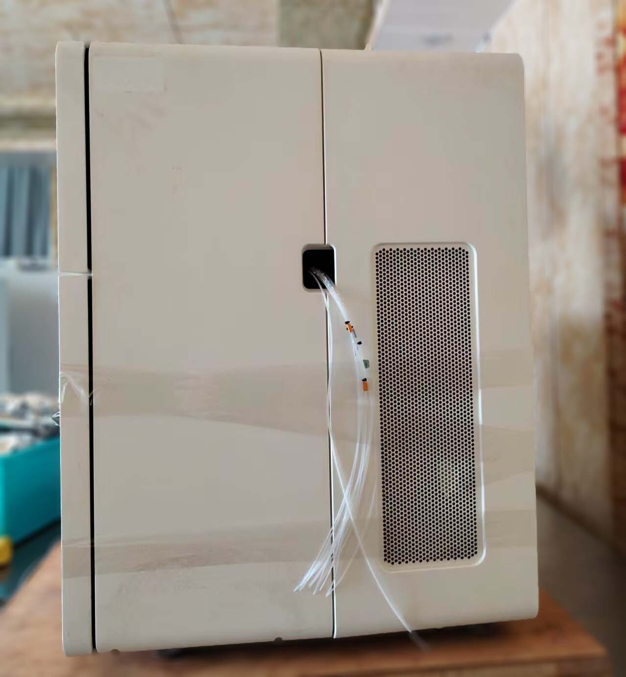 フォト（写真） 使用される ILLUMINA HiSeq 2500 販売のために