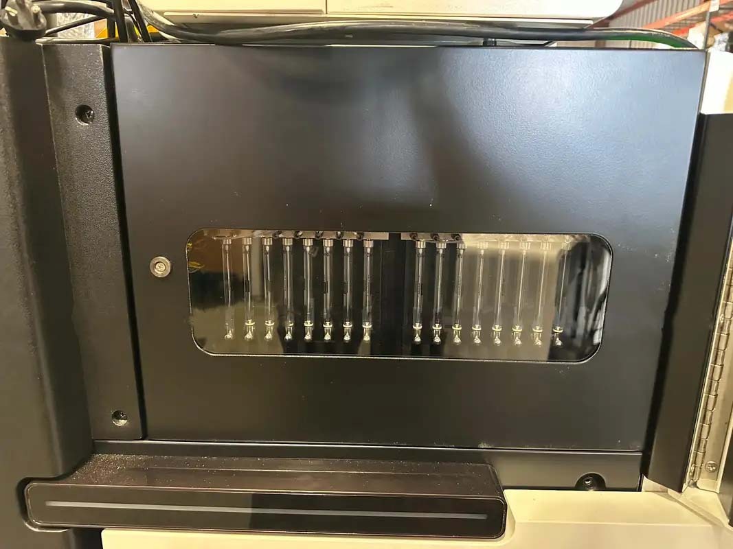 图为 已使用的 ILLUMINA HiSeq 2500 待售