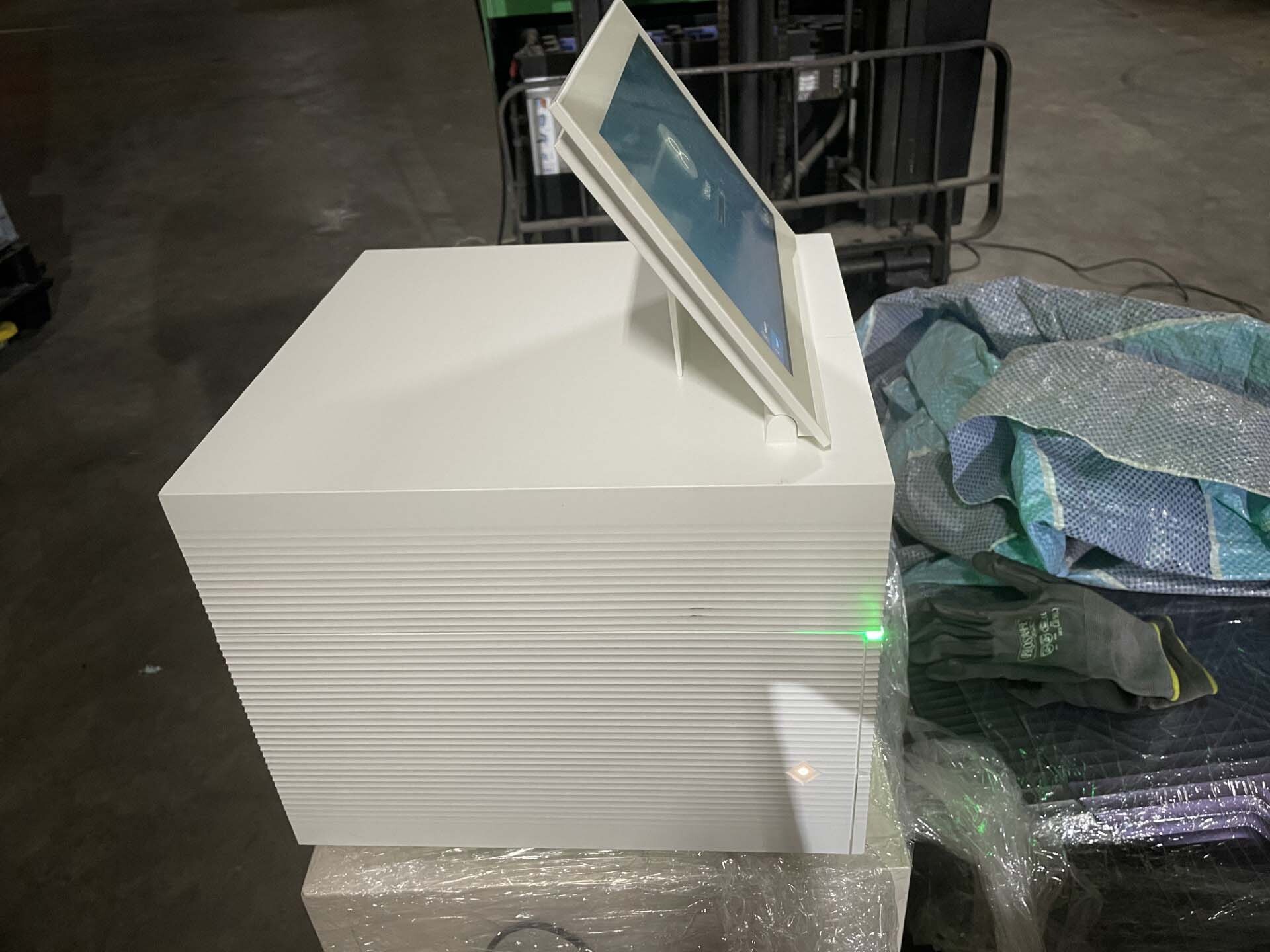 フォト（写真） 使用される ILLUMINA iSeq 100 販売のために