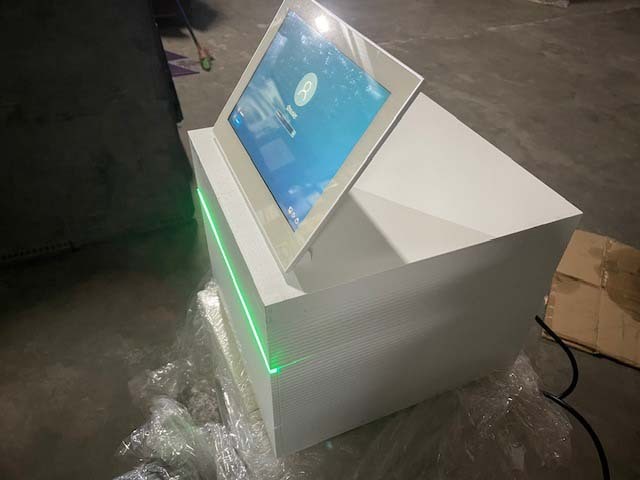 フォト（写真） 使用される ILLUMINA iSeq 100 販売のために