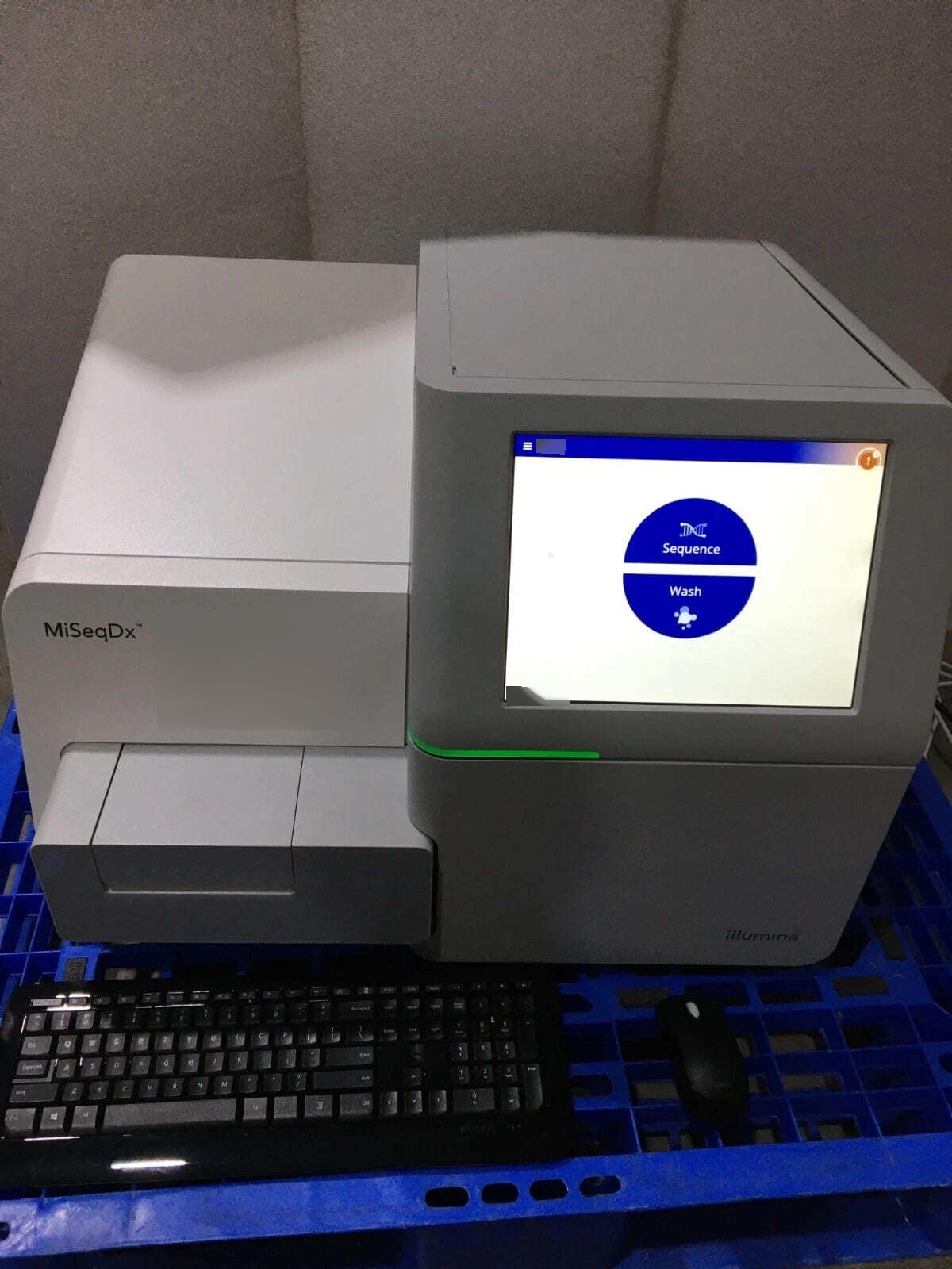 사진 사용됨 ILLUMINA MiSeq DX 판매용