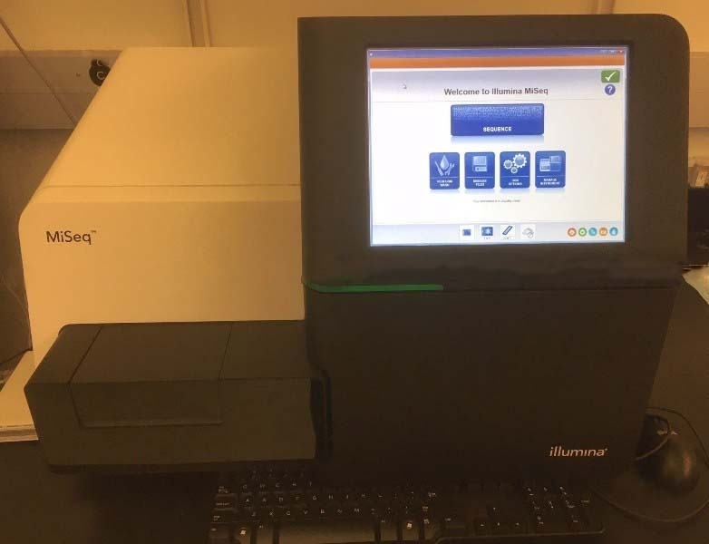 Photo Used ILLUMINA MiSeq For Sale