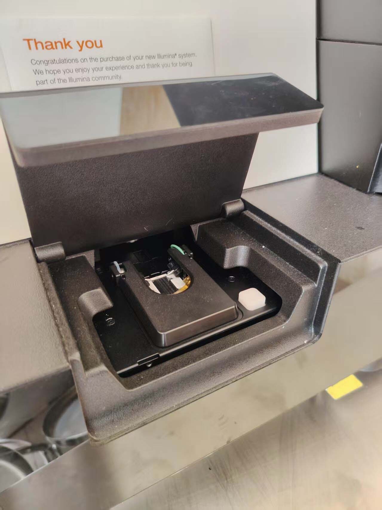 图为 已使用的 ILLUMINA MiSeq 待售
