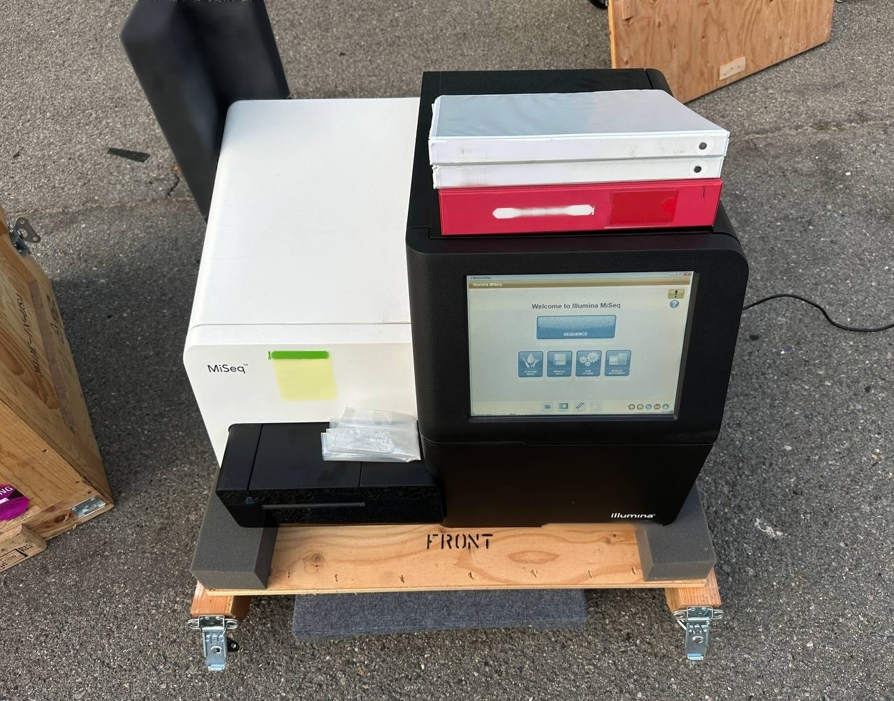 圖為 已使用的 ILLUMINA MiSeq 待售