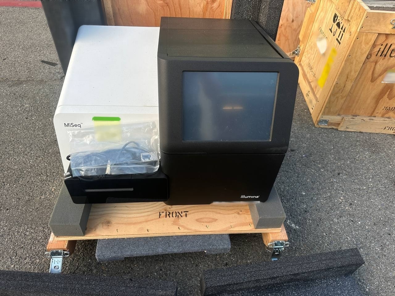 圖為 已使用的 ILLUMINA MiSeq 待售