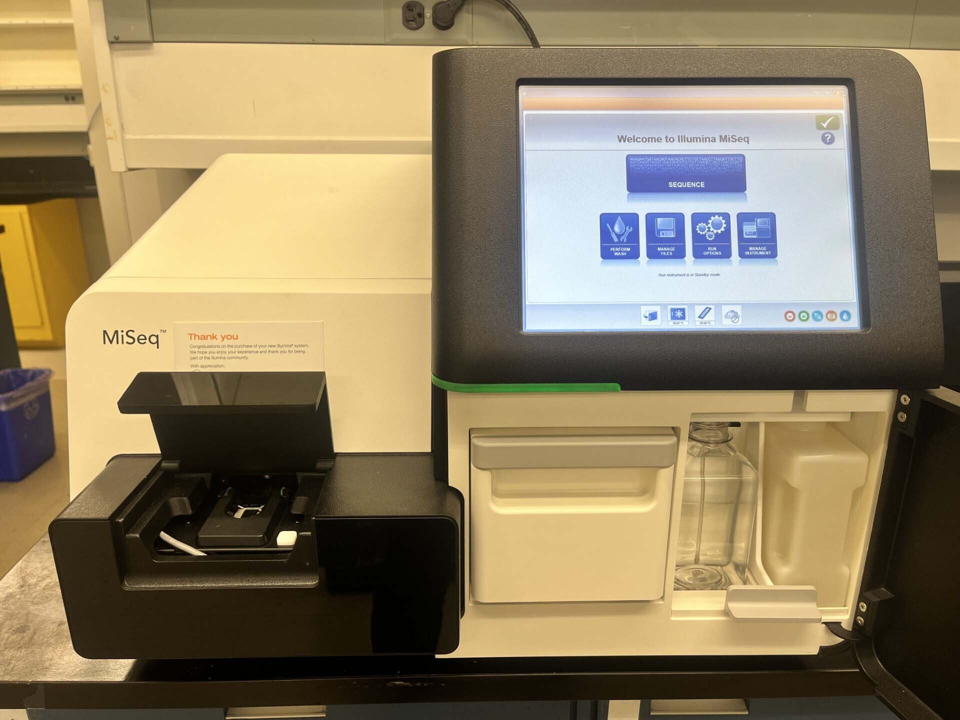 Foto Verwendet ILLUMINA MiSeq Zum Verkauf