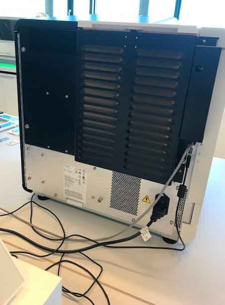 Foto Verwendet ILLUMINA NextSeq 500 Zum Verkauf