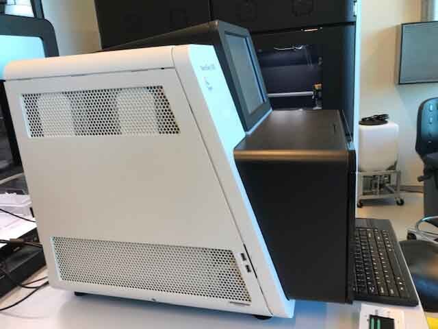 Foto Verwendet ILLUMINA NextSeq 500 Zum Verkauf