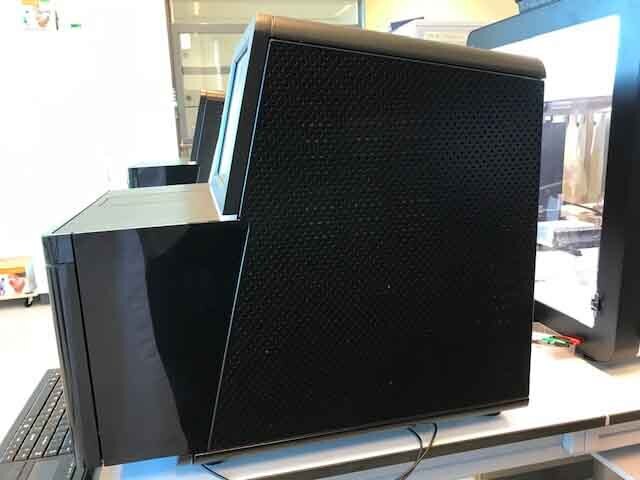 Foto Verwendet ILLUMINA NextSeq 500 Zum Verkauf