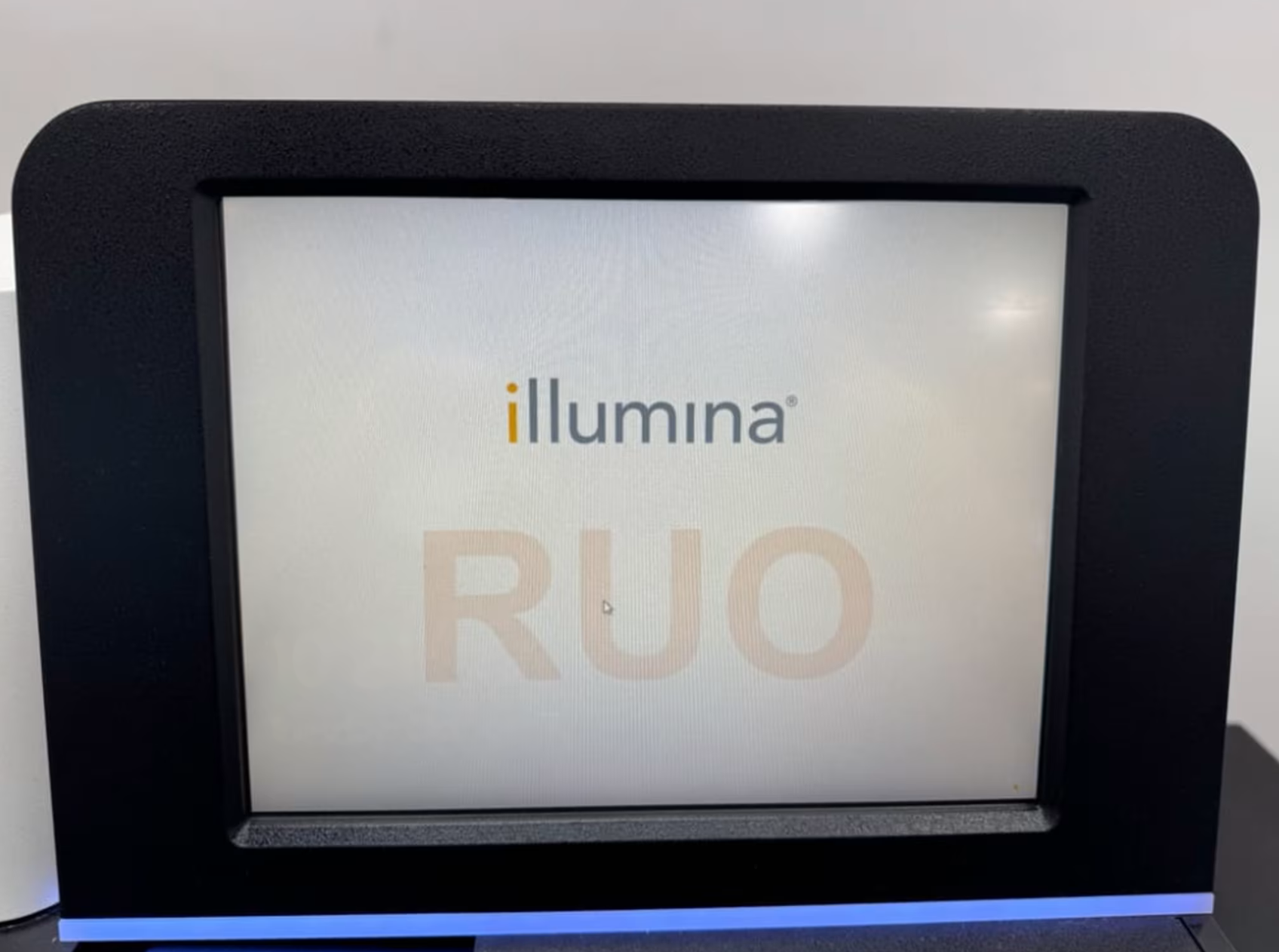 사진 사용됨 ILLUMINA NextSeq 550 판매용