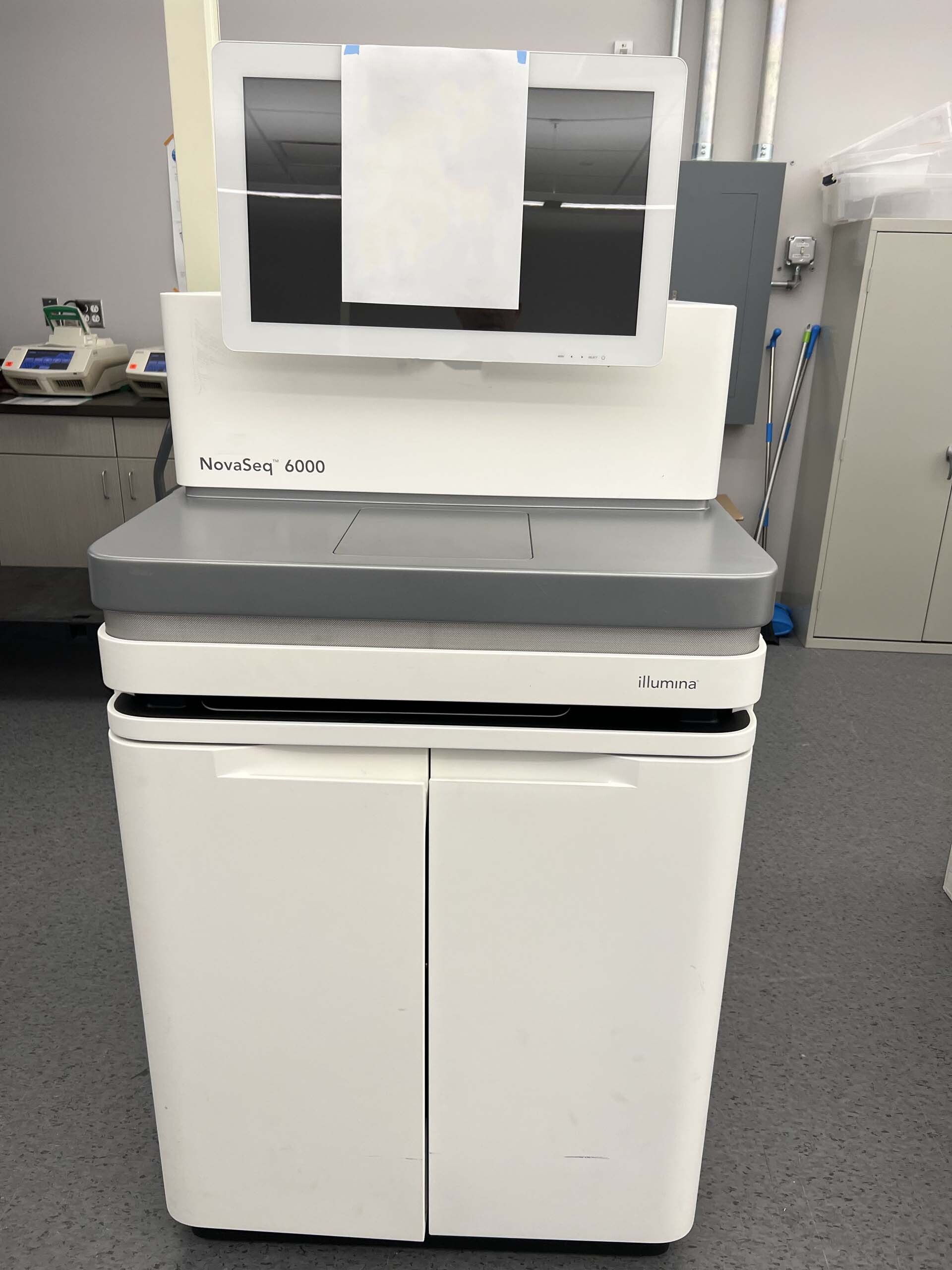 Photo Used ILLUMINA NovaSeq 6000 For Sale