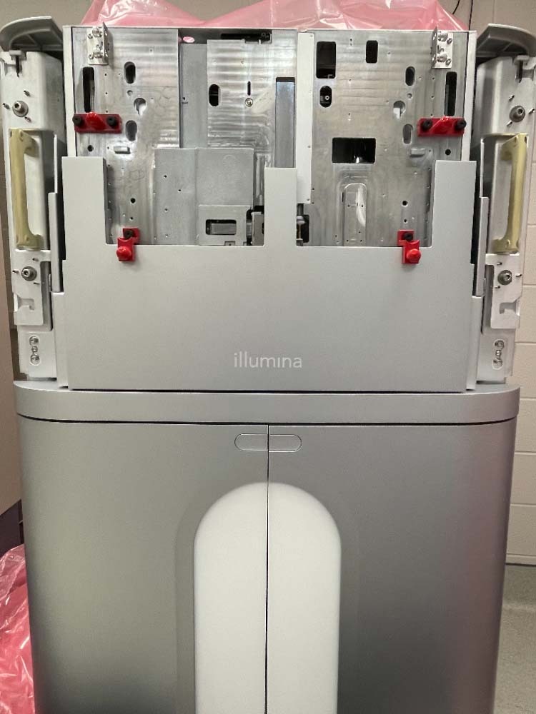 图为 已使用的 ILLUMINA NovaSeq 6000 待售