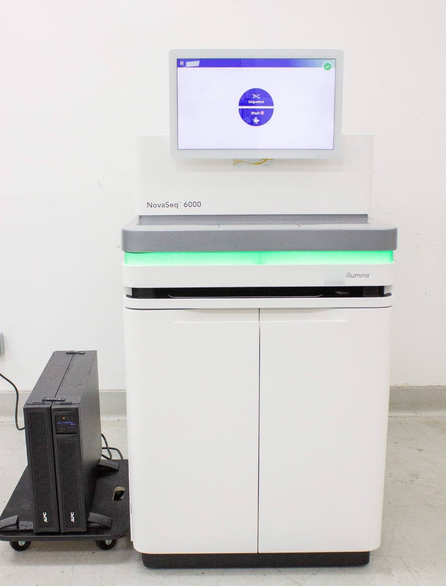 Foto Verwendet ILLUMINA NovaSeq 6000 Zum Verkauf
