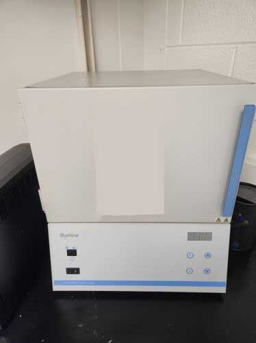 ILLUMINA Sequencer Lab Equipment used for sale price #293770525 > buy ...