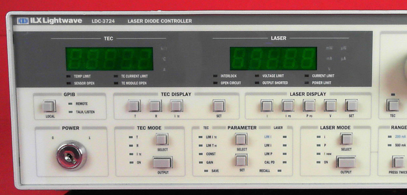 Foto Verwendet ILX LIGHTWAVE Lot Zum Verkauf