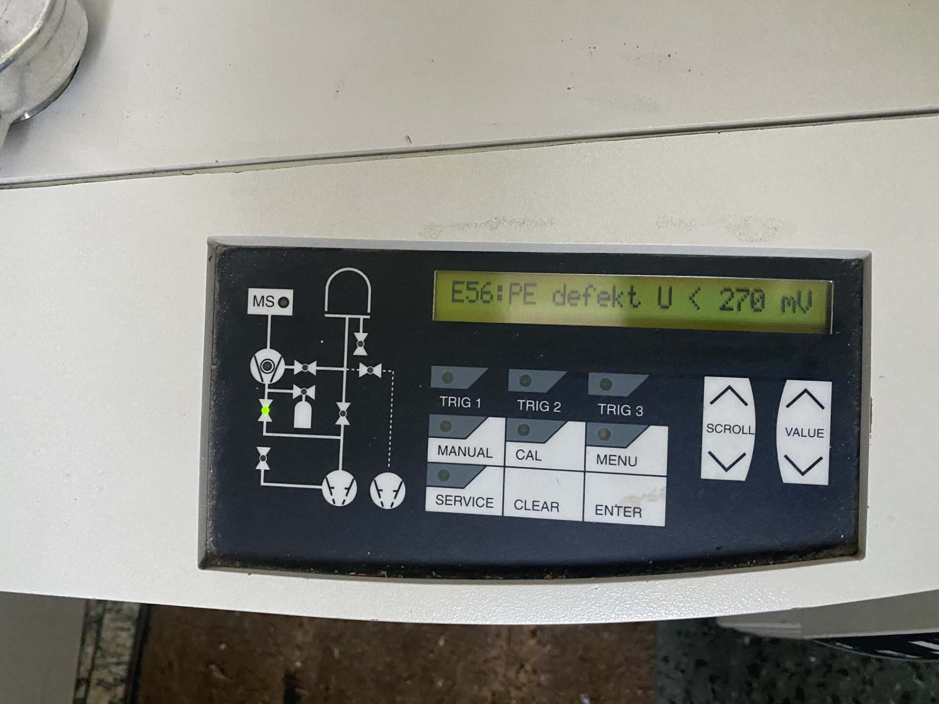 フォト（写真） 使用される INFICON / LEYBOLD / OERLIKON UL 200 販売のために