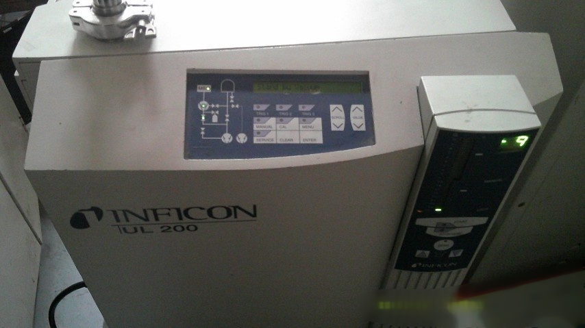 Foto Verwendet INFICON UL 200 Zum Verkauf