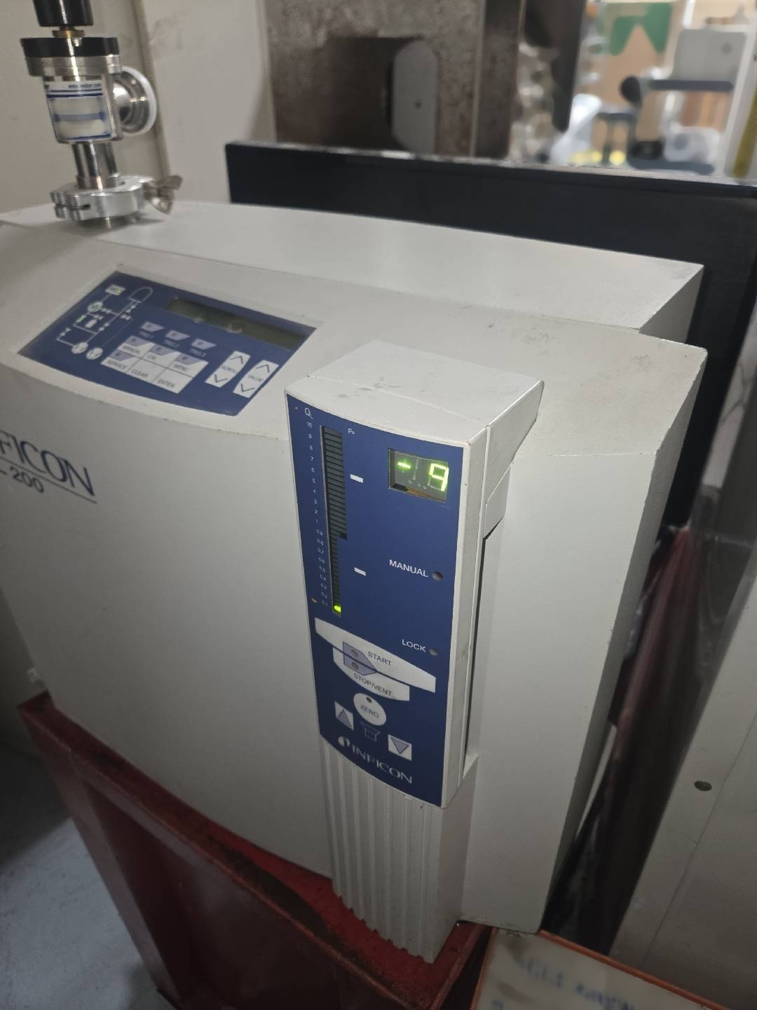 Foto Verwendet INFICON UL 200 Zum Verkauf