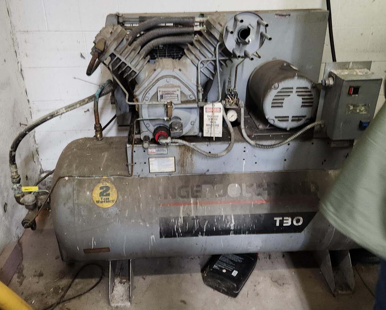 Foto Verwendet INGERSOLL RAND 2545E10 Zum Verkauf