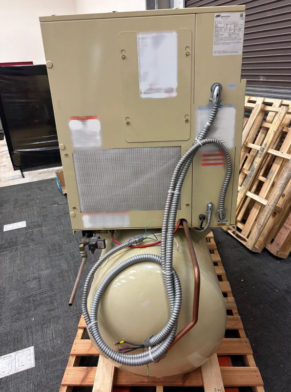 フォト（写真） 使用される INGERSOLL RAND Air compressor 販売のために