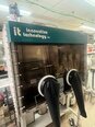 INNOVATIVE TECHNOLOGY Four-glove glovebox