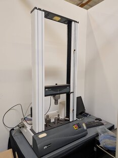 INSTRON 3369 #293816914