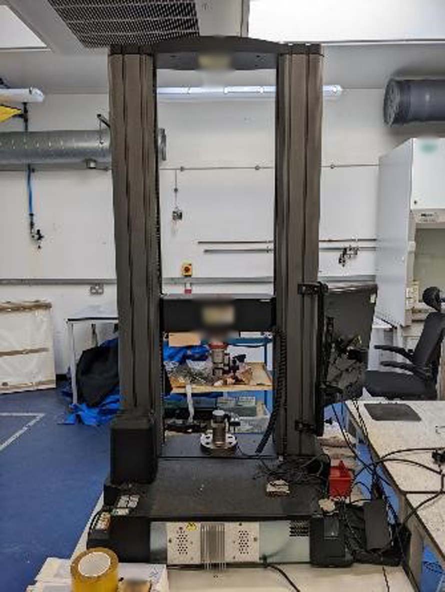 Photo Used INSTRON 5969 For Sale