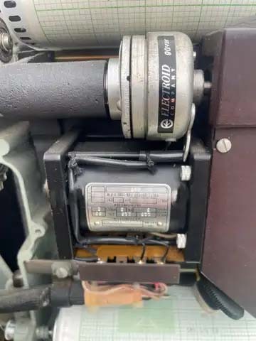 Photo Utilisé INSTRON Testing system À vendre