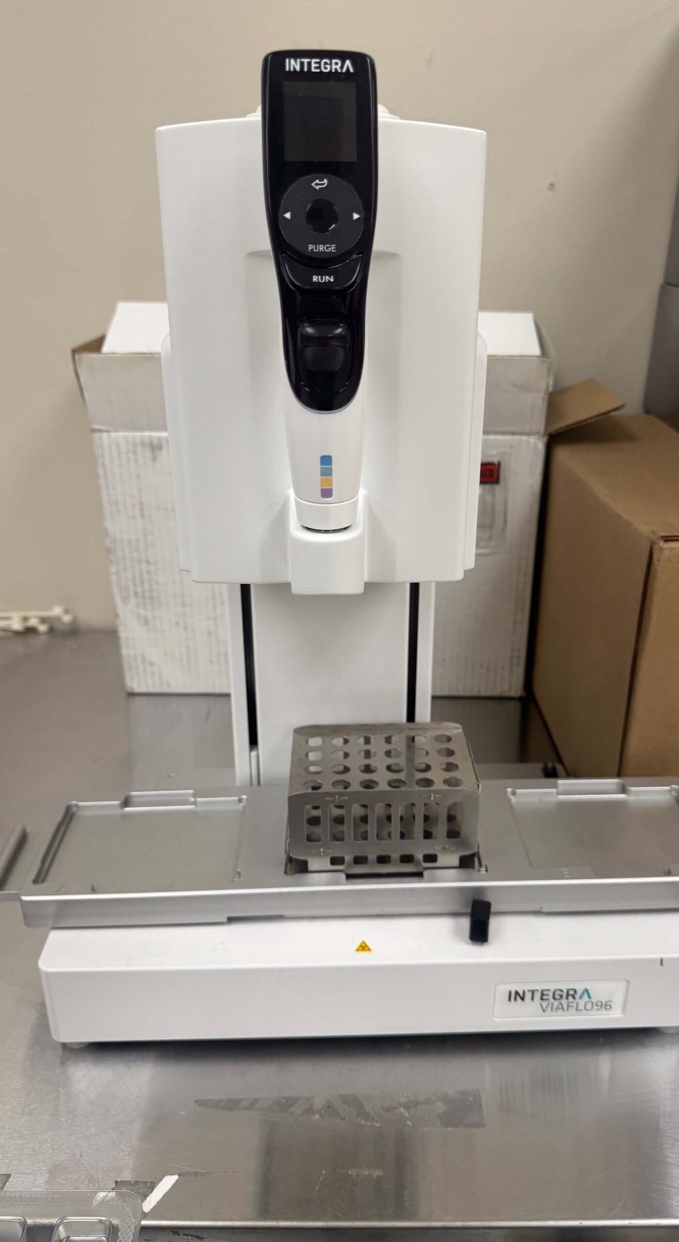 사진 사용됨 INTEGRA BIOSCIENCES VIAFLO 96/384 판매용