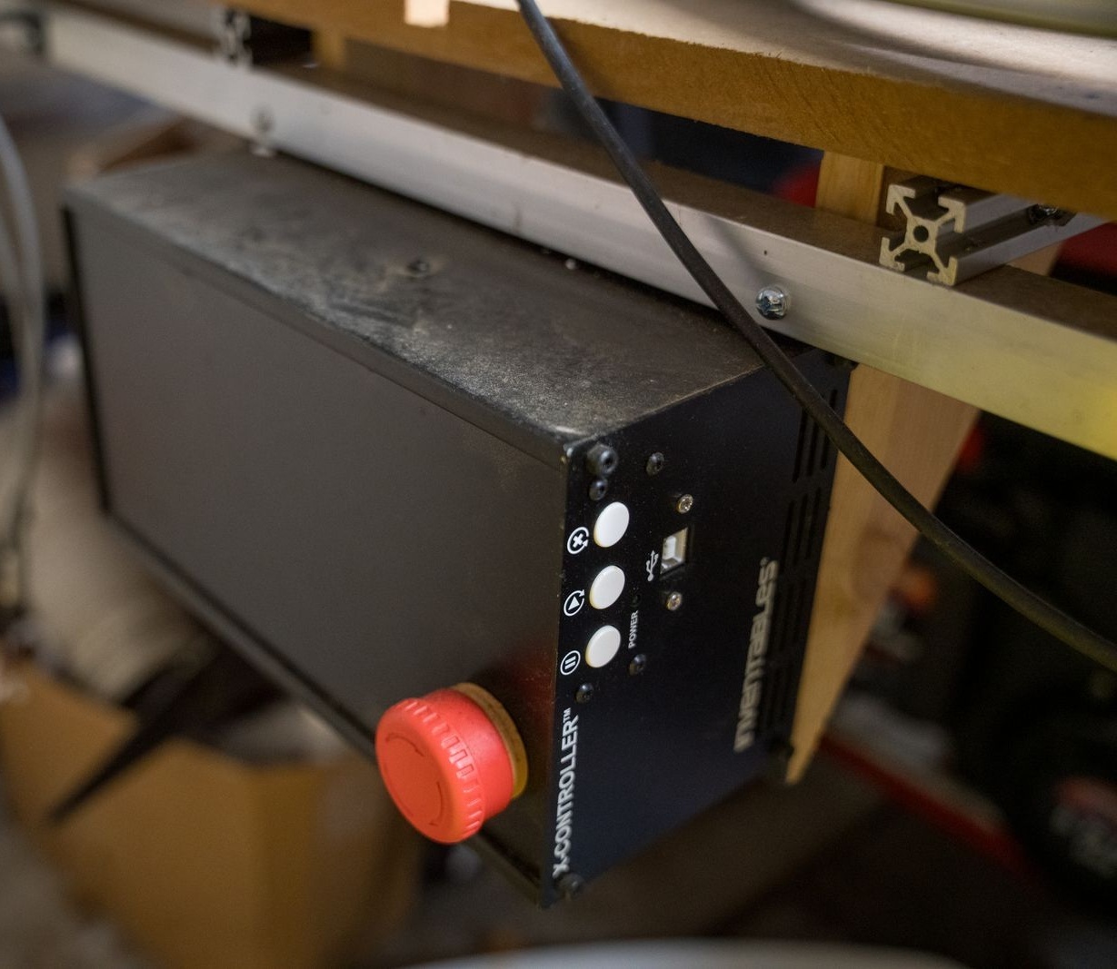 图为 已使用的 INVENTABLES X-Carve 待售