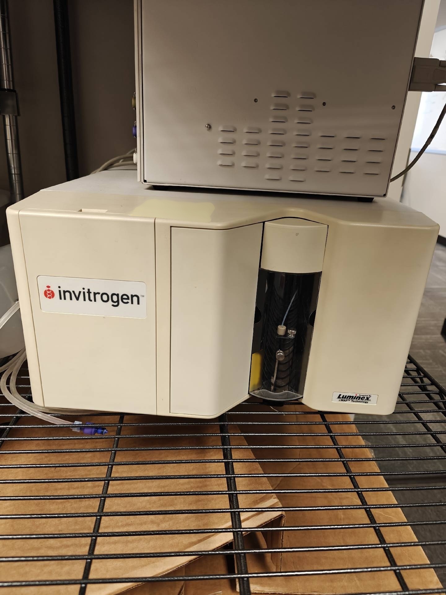 图为 已使用的 INVITROGEN Luminex 100/200 待售