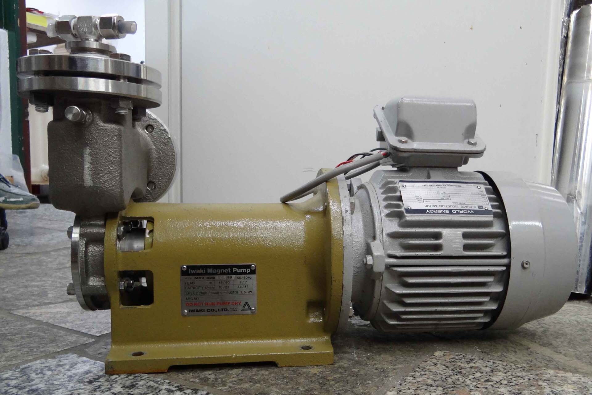 Photo Utilisé IWAKI MDK-32S À vendre