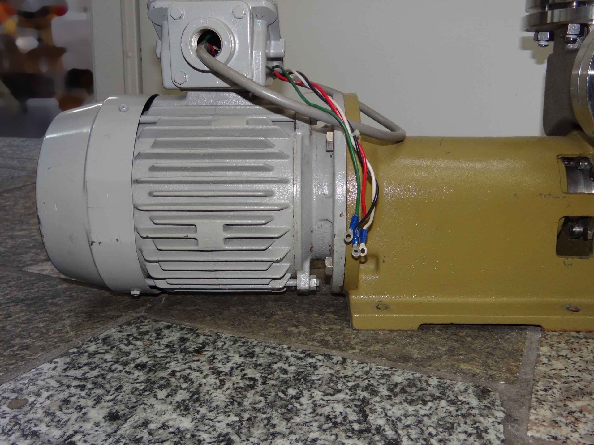 Photo Utilisé IWAKI MDK-32S À vendre