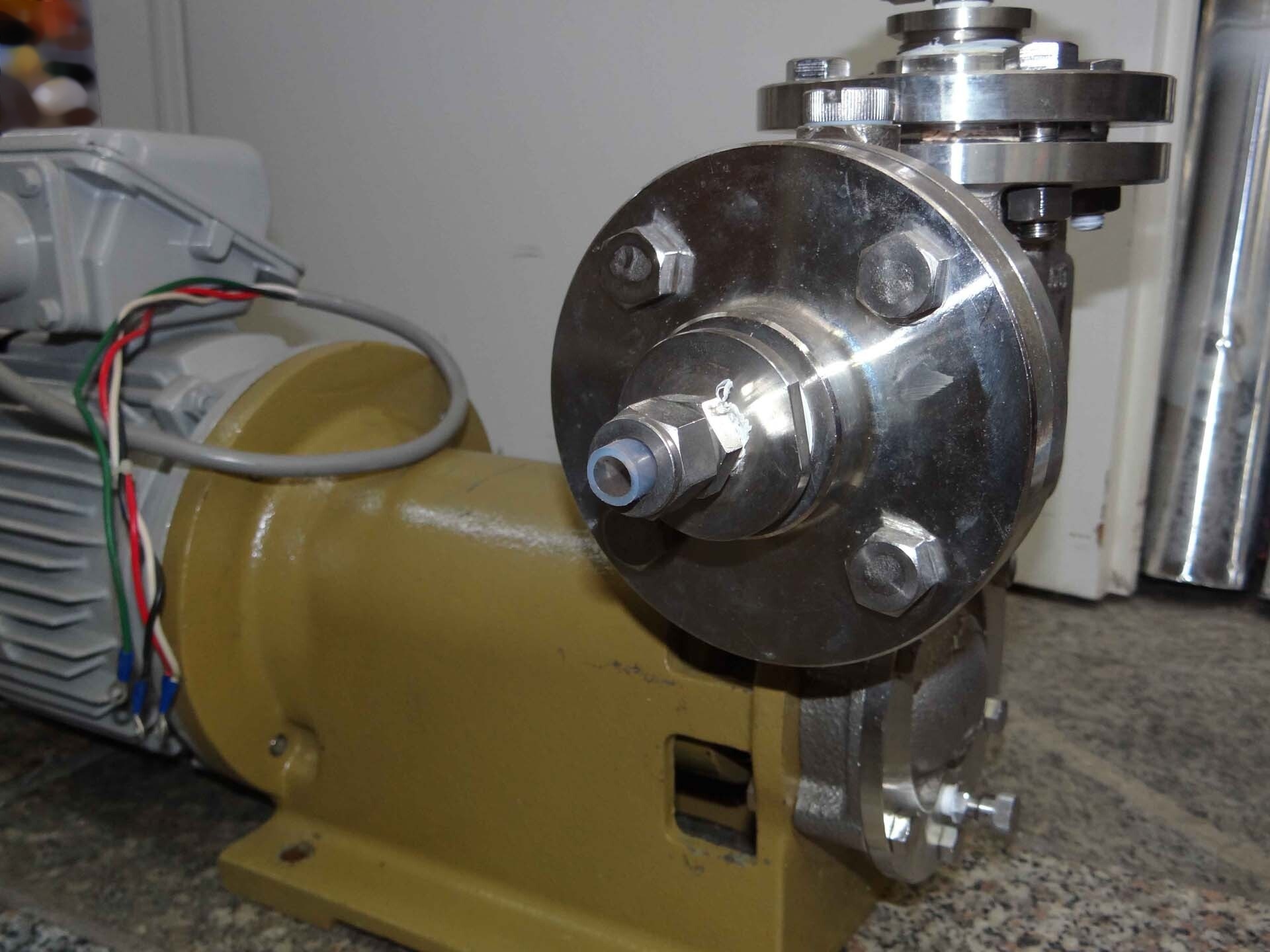 Photo Utilisé IWAKI MDK-32S À vendre