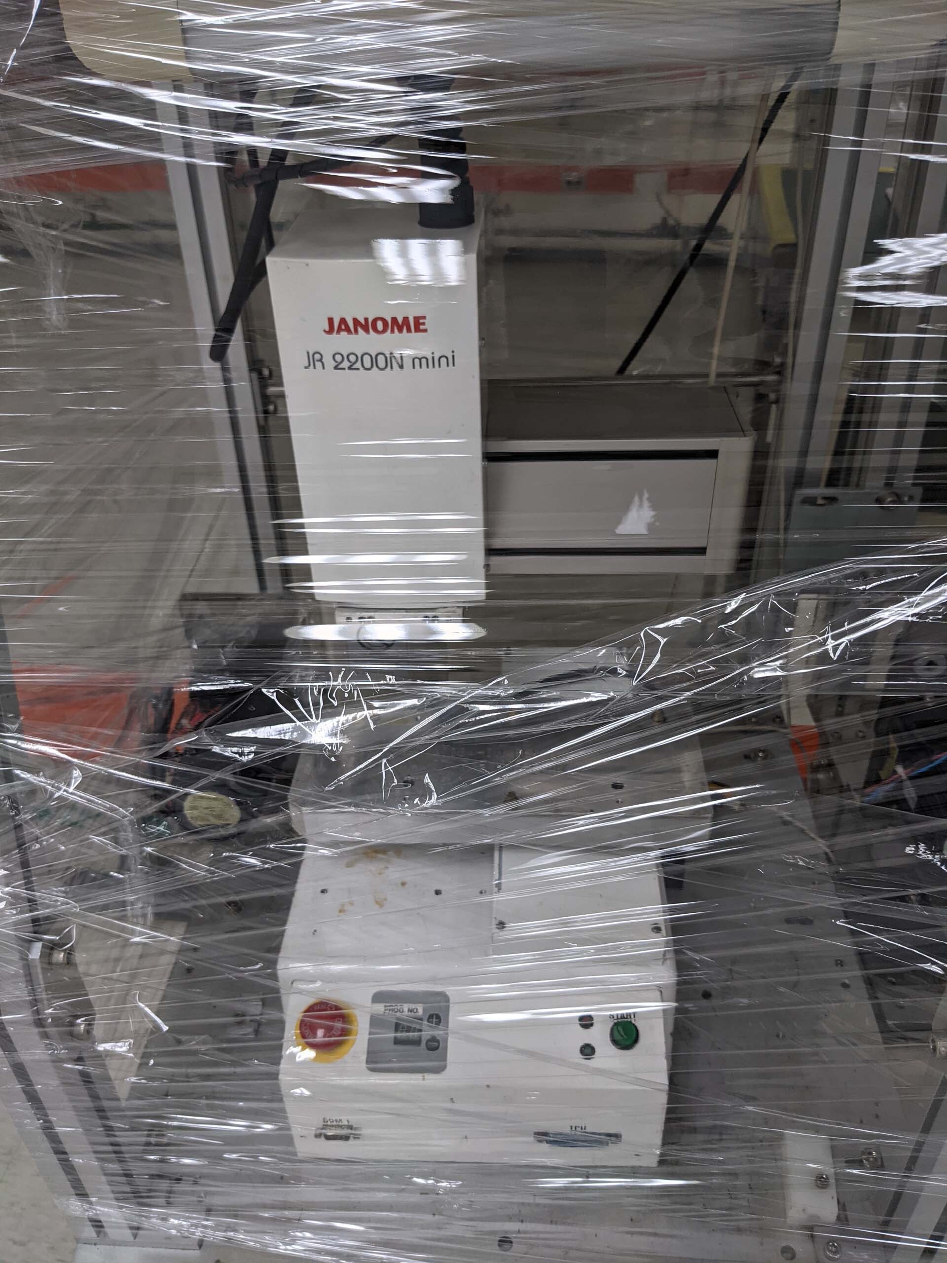 图为 已使用的 JANOME JR 2203N 待售