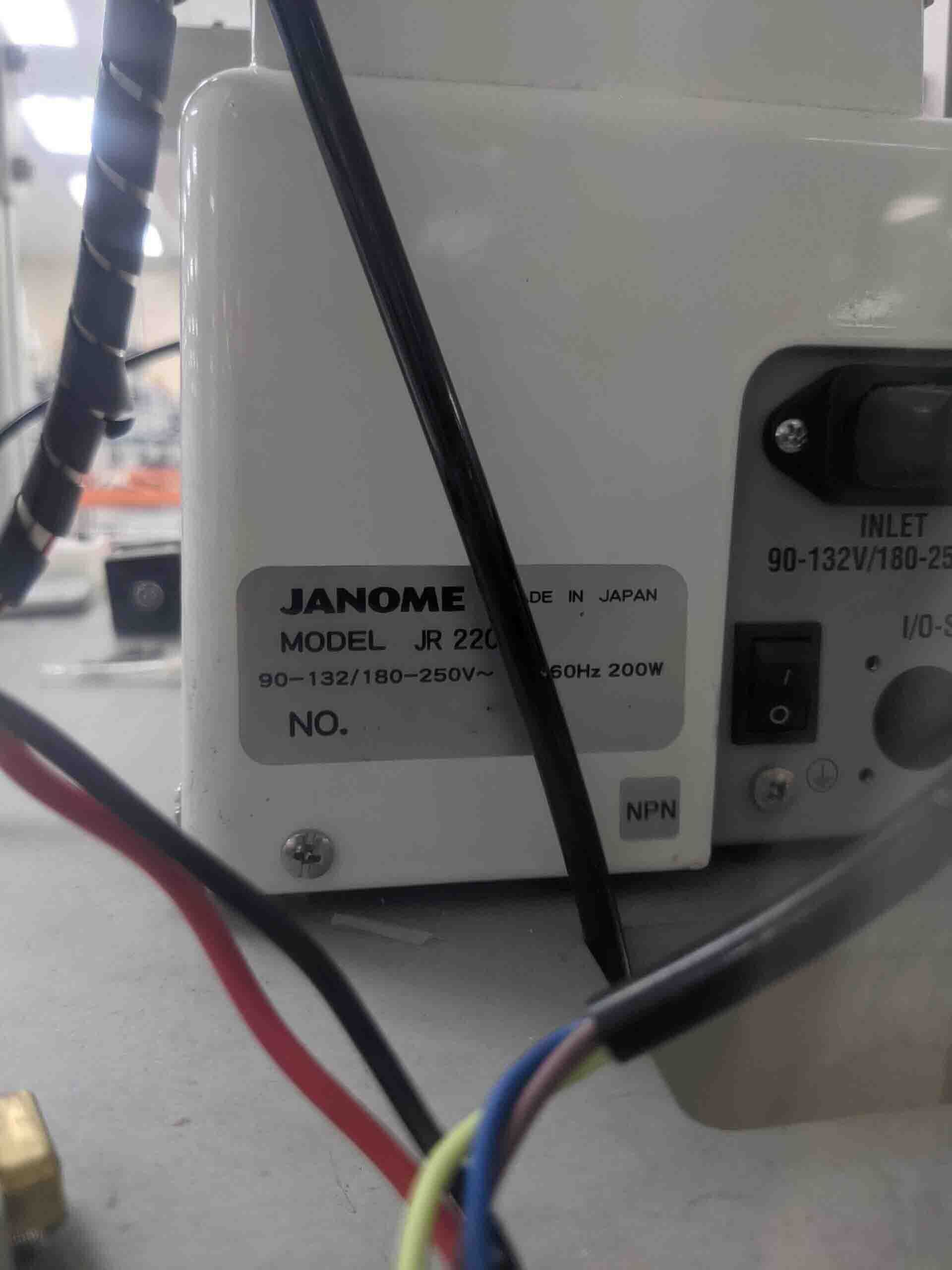 图为 已使用的 JANOME JR 2203N 待售