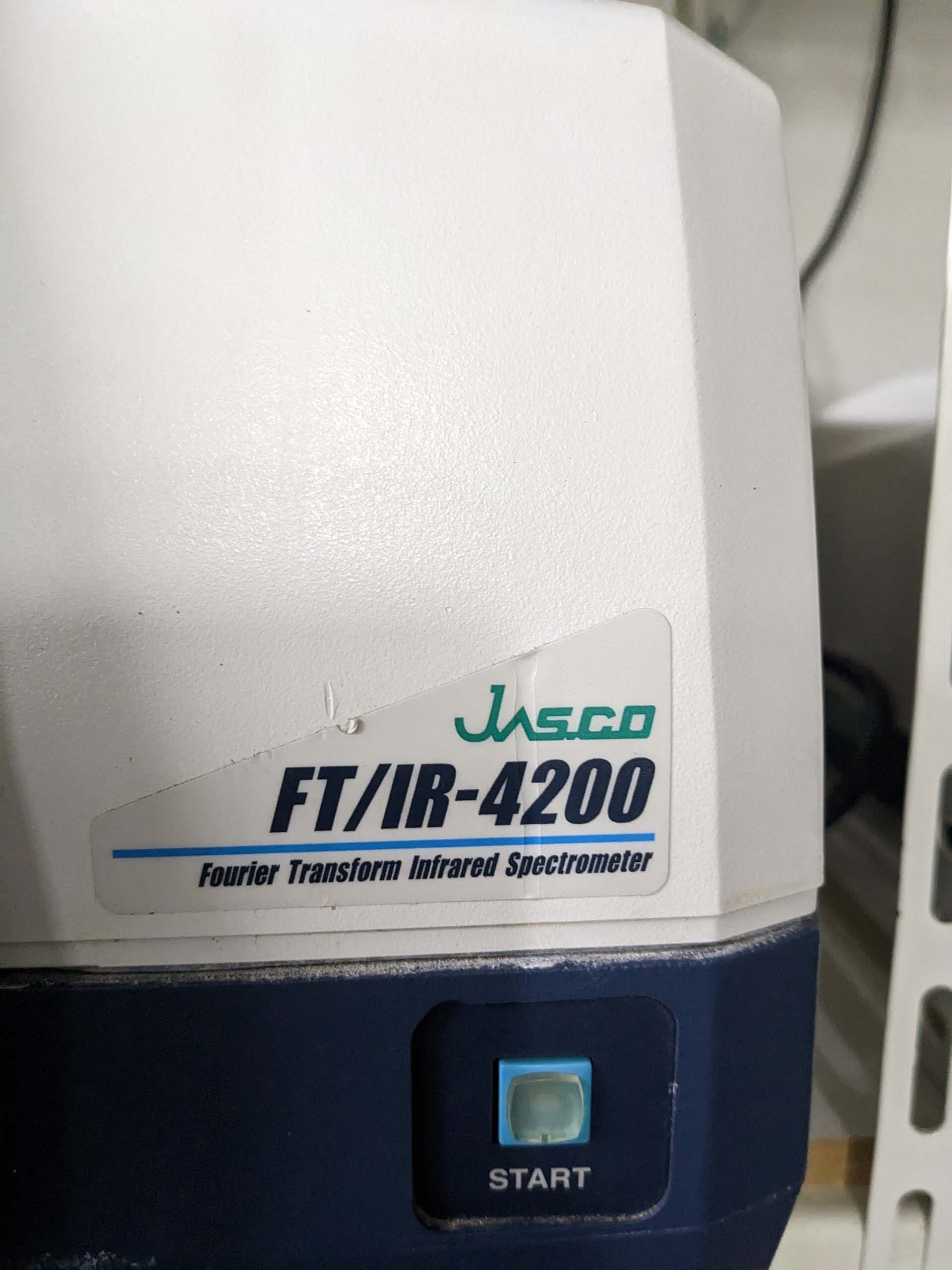 圖為 已使用的 JASCO FT/IR-4200 待售