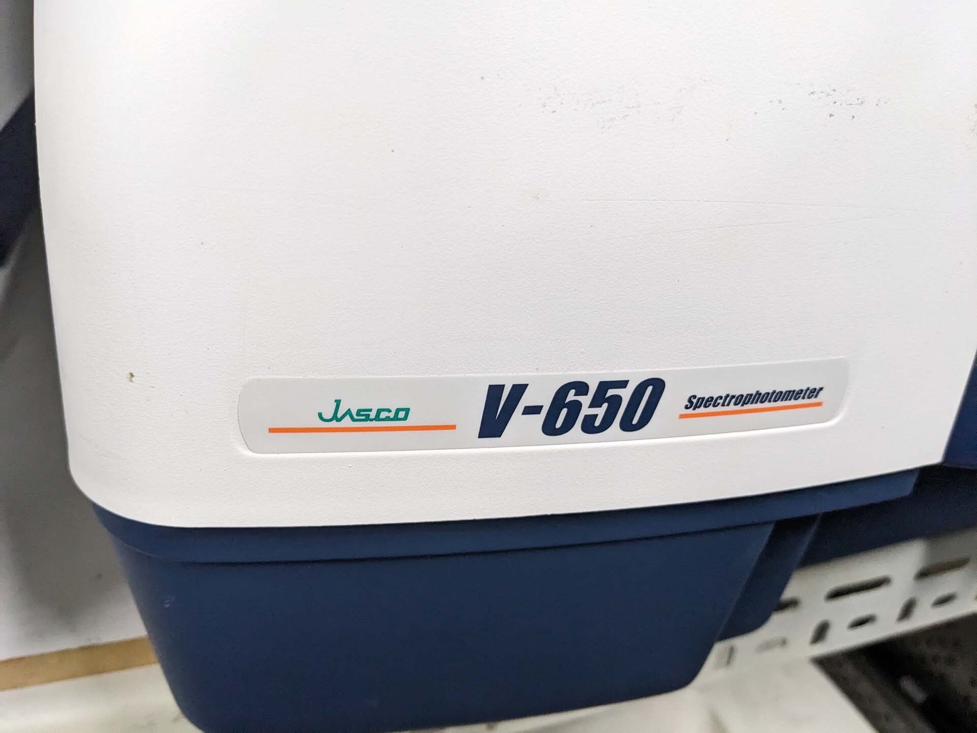 Photo Used JASCO V-650 For Sale