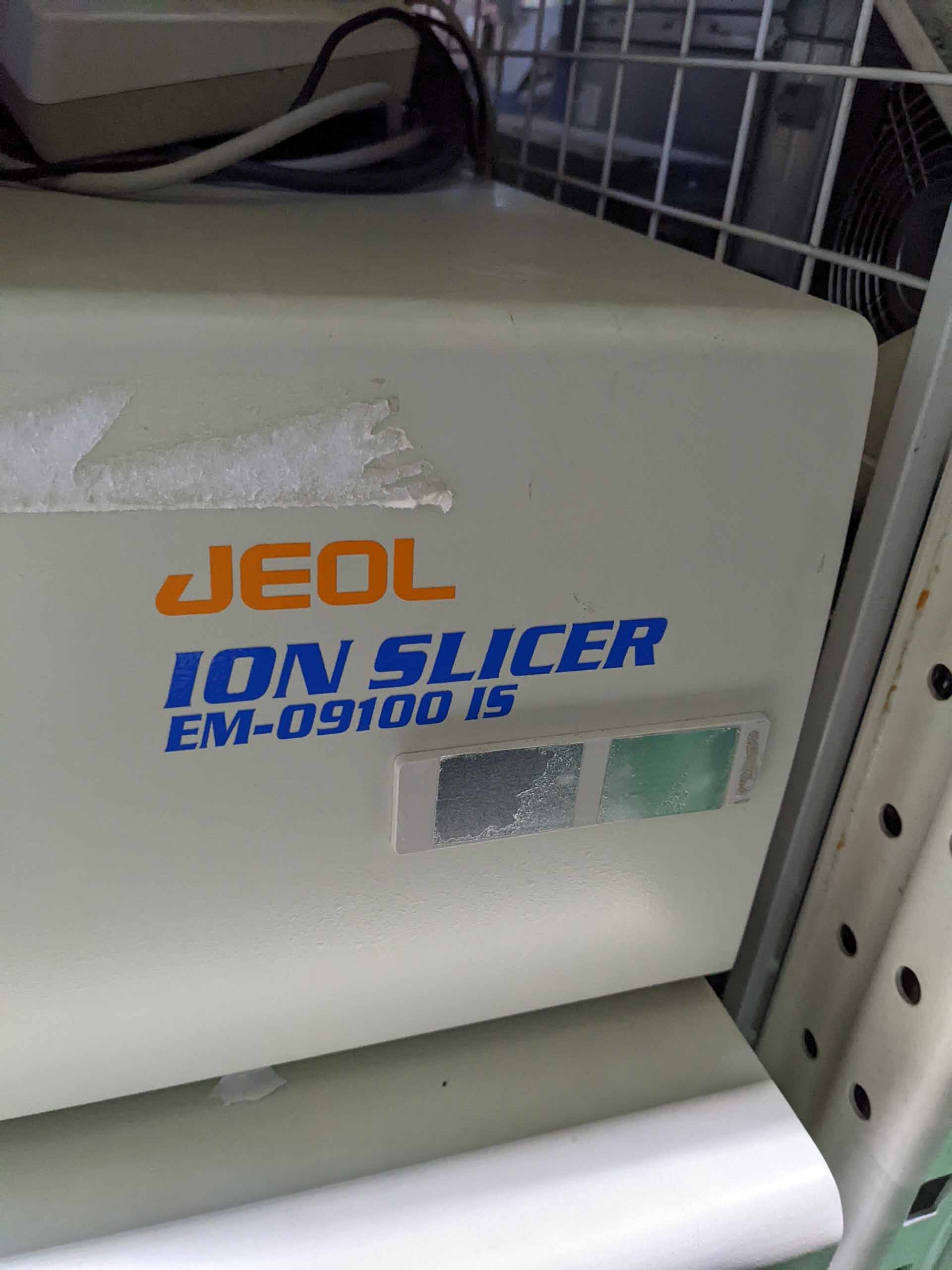 圖為 已使用的 JEOL EM 09100 IS 待售