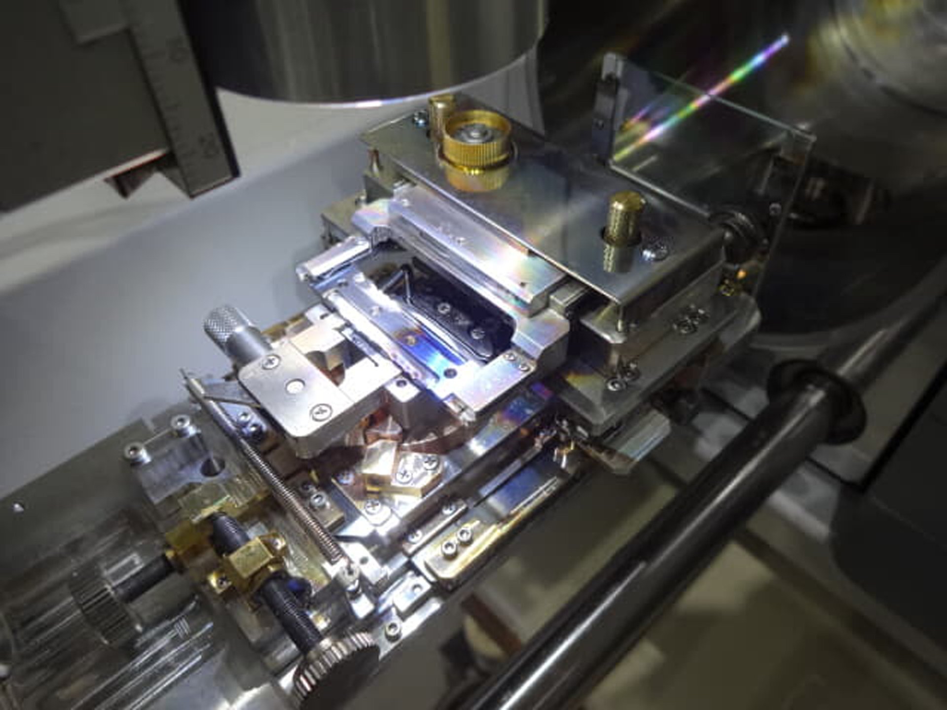 圖為 已使用的 JEOL IB-19510CP 待售