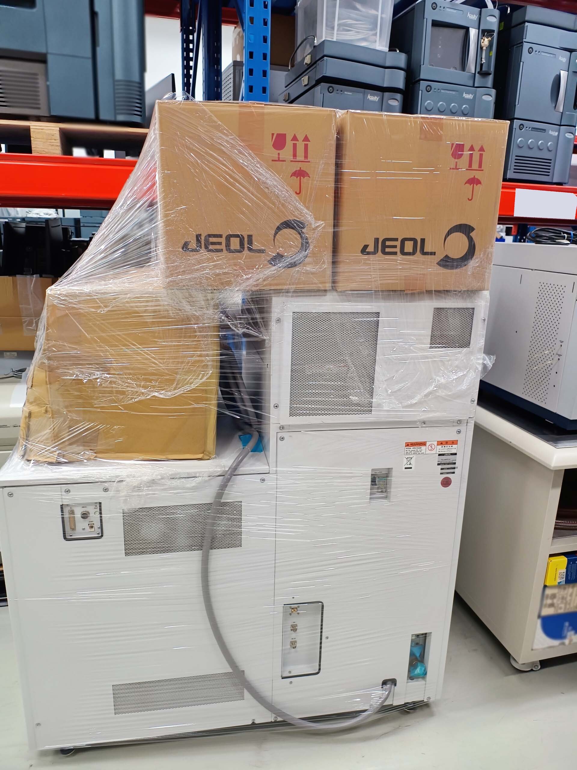 Photo Used JEOL JMS-T100GCV For Sale