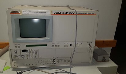 JEOL JSM 5310 SEM はセール価格 #9251693 で使用されています