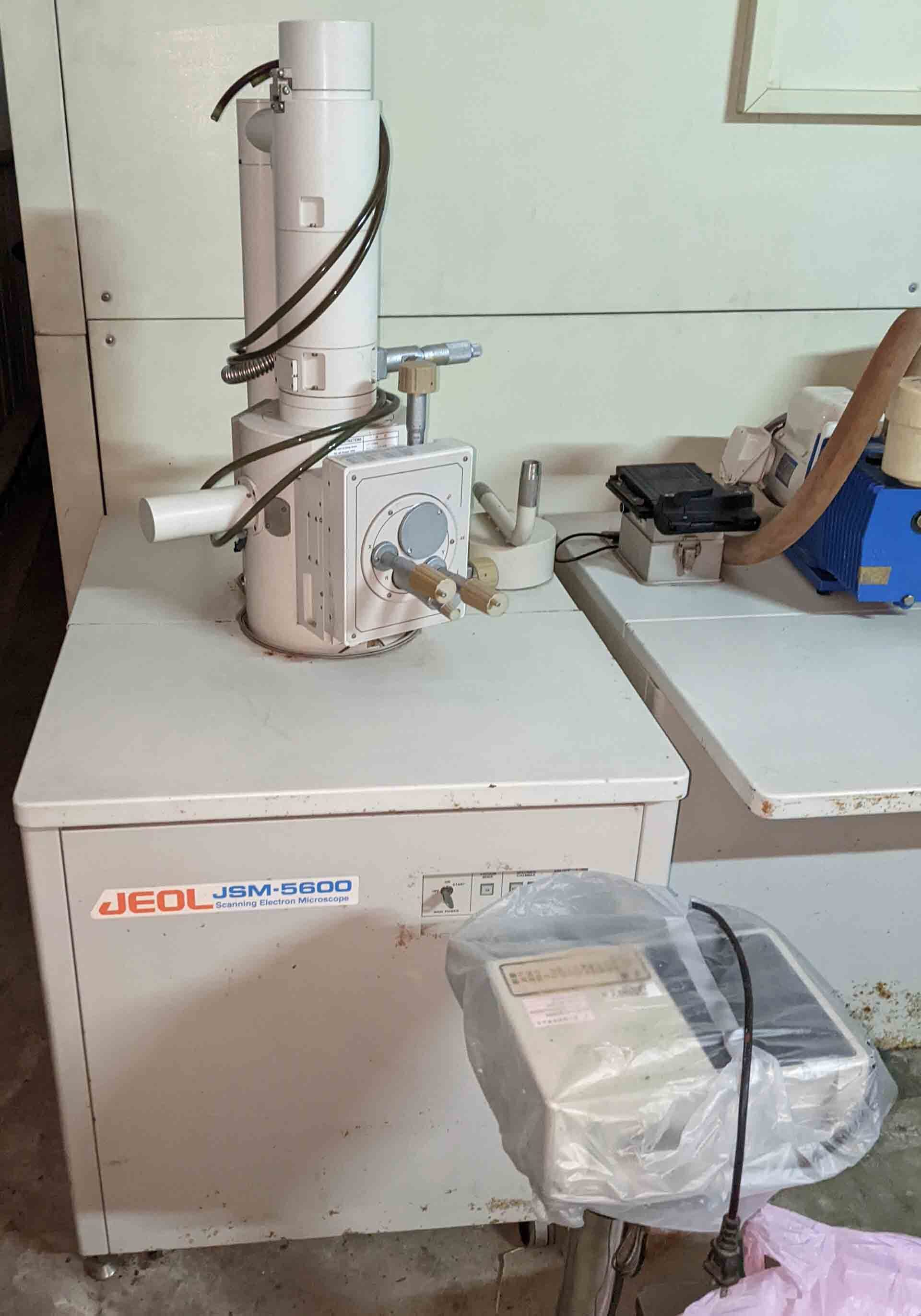 Photo Used JEOL JSM 5600 For Sale