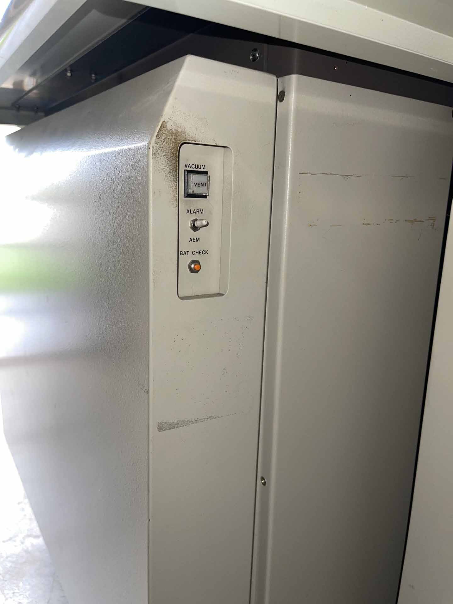 图为 已使用的 JEOL JSM 6100 待售