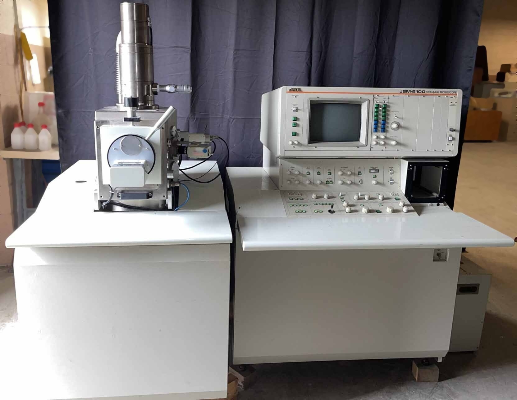 图为 已使用的 JEOL JSM 6100 待售