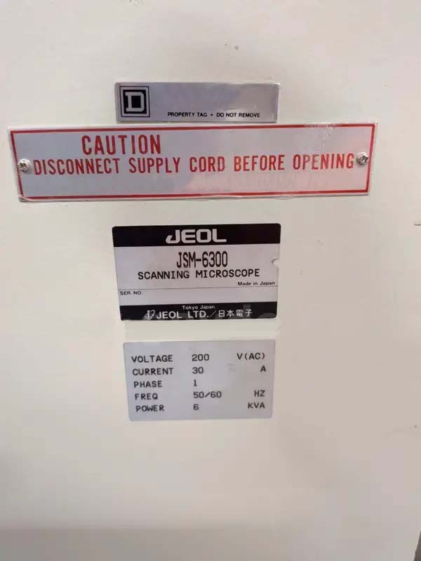 Photo Utilisé JEOL JSM 6300 À vendre